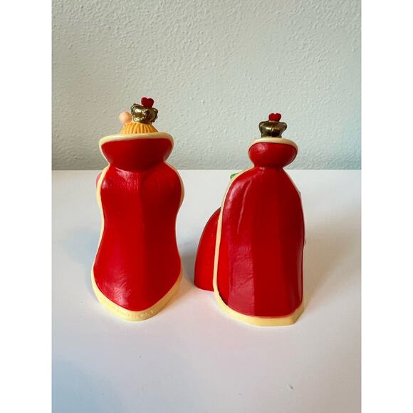 Miss Piggy Kermit Merry Miniature Figures Hallmark Muppets Queen of Hearts 1980s - Picture 2 of 4